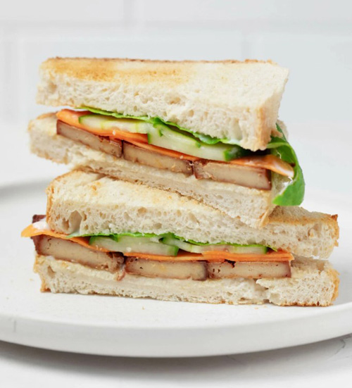 Cross Sandwich Live Station