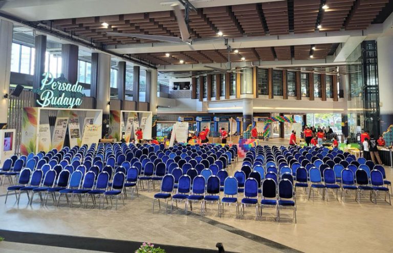 Table and Chair Rental Singapore